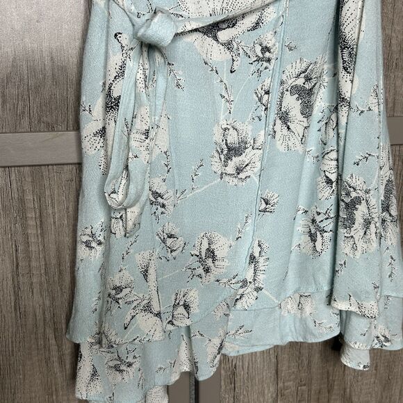 Free People Wrap Dress Size S Mini V Neckline Ruffle Floral Romantic Blue - Picture 5 of 8